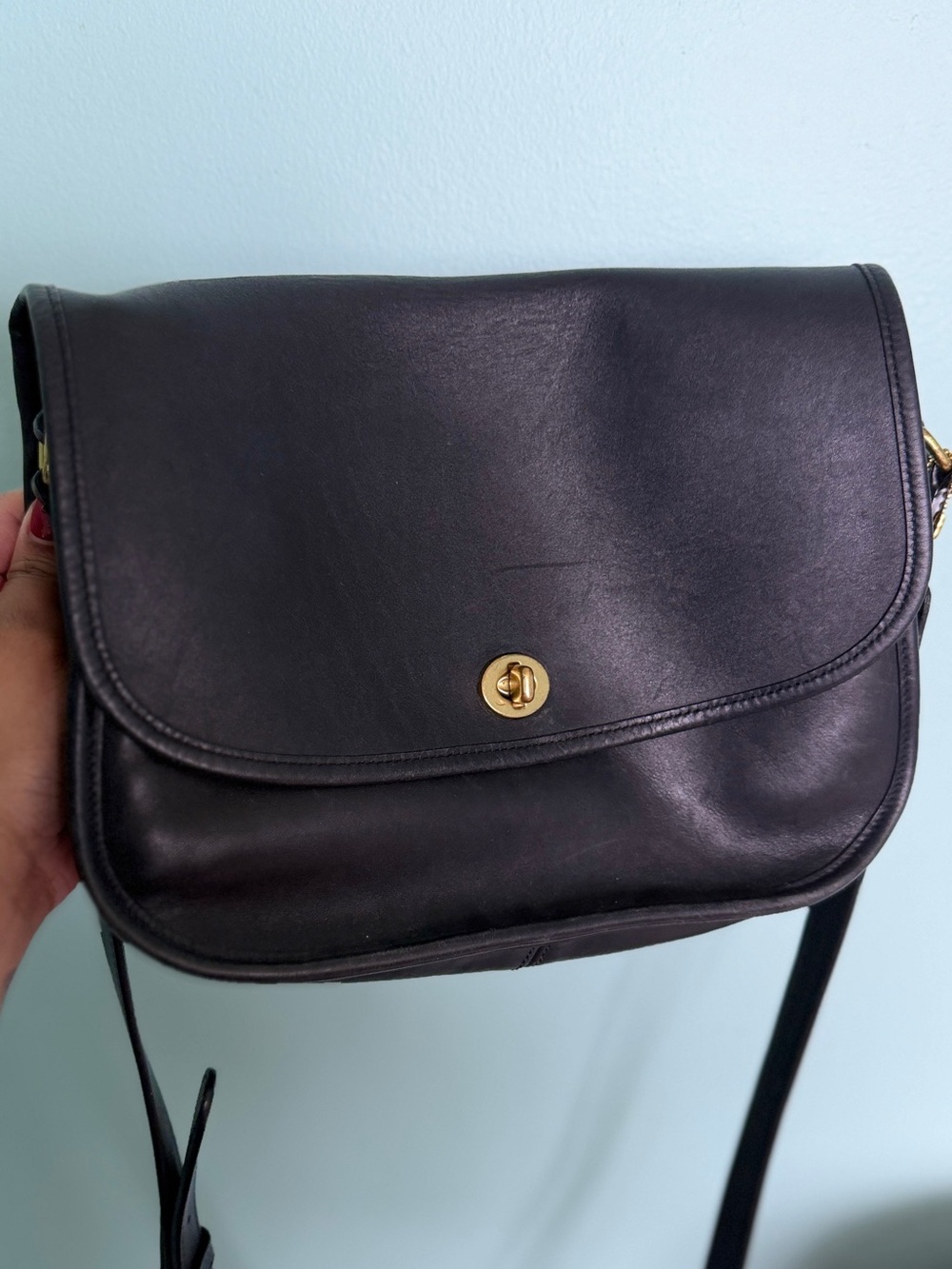 The COACH 9790 City Bag in Black Leather
